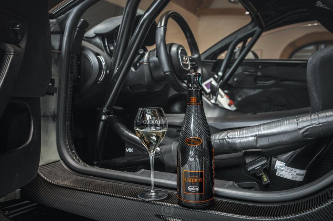 布加迪一键升,布加迪再次创造极速