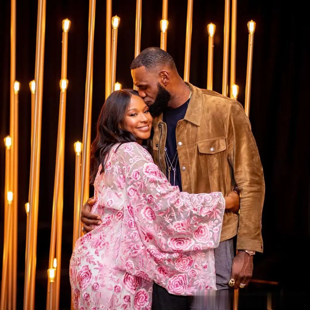 威少比詹姆斯厉害,威少比詹姆斯更全能