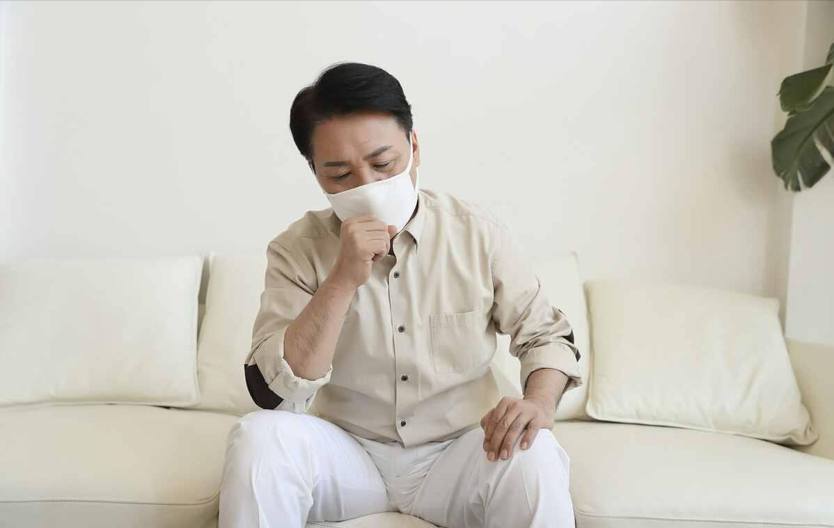 食管癌的病因病机是什么？其治疗方法是什么？