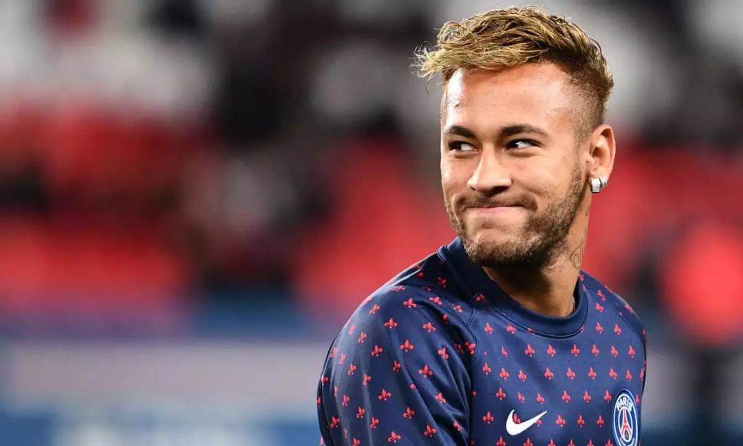 巴舒亚伊美甲,巴舒亚伊世界杯搞笑