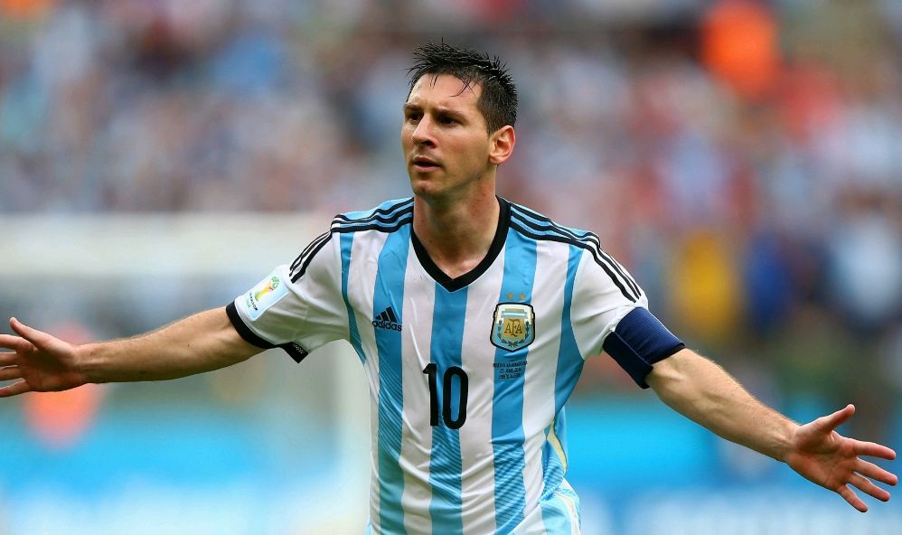 梅西的成名之球,球星梅西年轻的时候