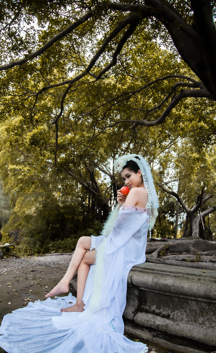 鍒濆埢鎷嶆鎯婂灏忚,鍒濆埢鎷嶆鎯婂鏄粈涔堜功