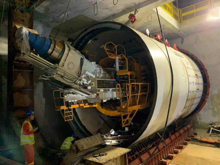 中国向印度出口大型盾构机,印度斥巨资买8台盾构机