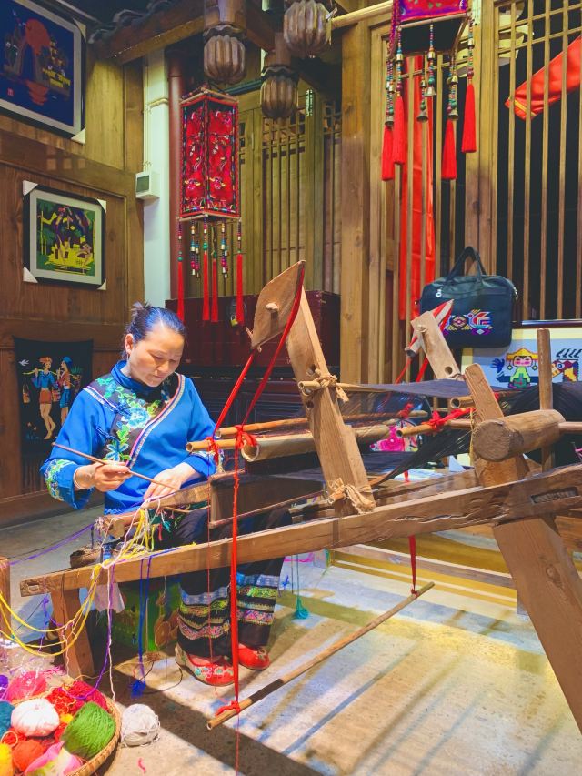 西安到恩施自驾沿途哪些旅游景点,恩施哪个景点不用爬山的路线好走