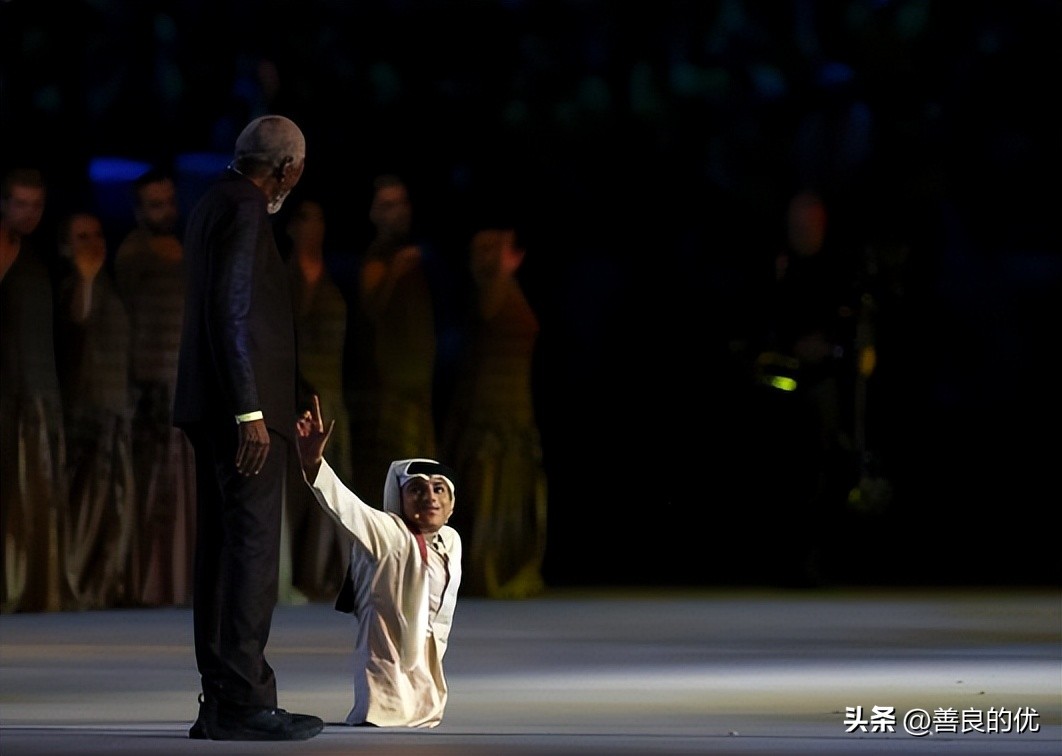 卡塔尔世界杯开幕式经典瞬间,卡塔尔世界杯感动时刻