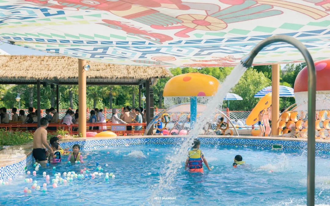 200000㎡水公园今夏回归！电音健身趴、粉红沙滩...嗨翻假期