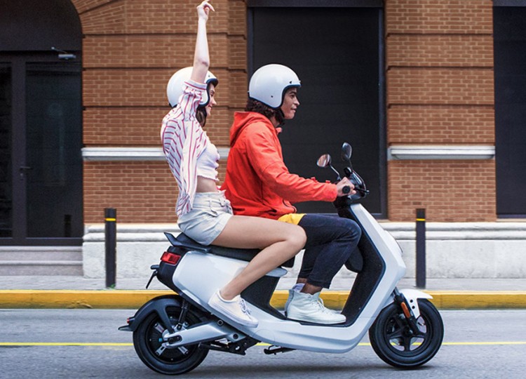 雅迪爱玛绿源小刀电动车哪个好,雅迪爱玛台铃小刀绿源电动车推荐