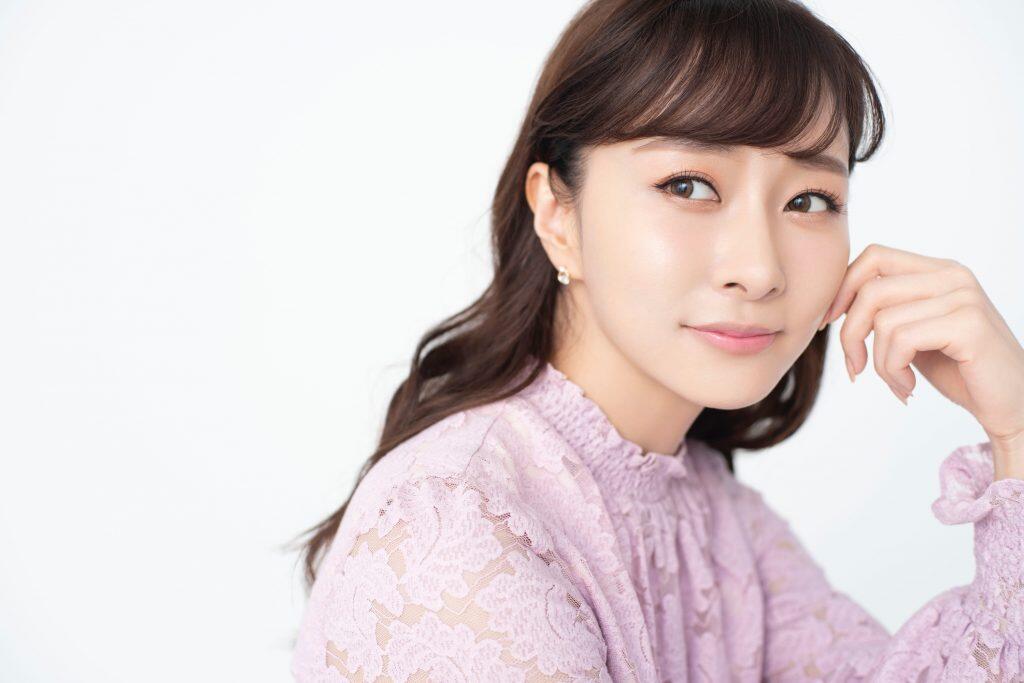 脸上皮肤粗糙暗黄毛孔大怎么护肤,皮肤粗糙松弛怎么护肤