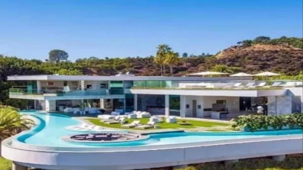 文莱亲王杰弗里顶级败家子,文莱败家之王