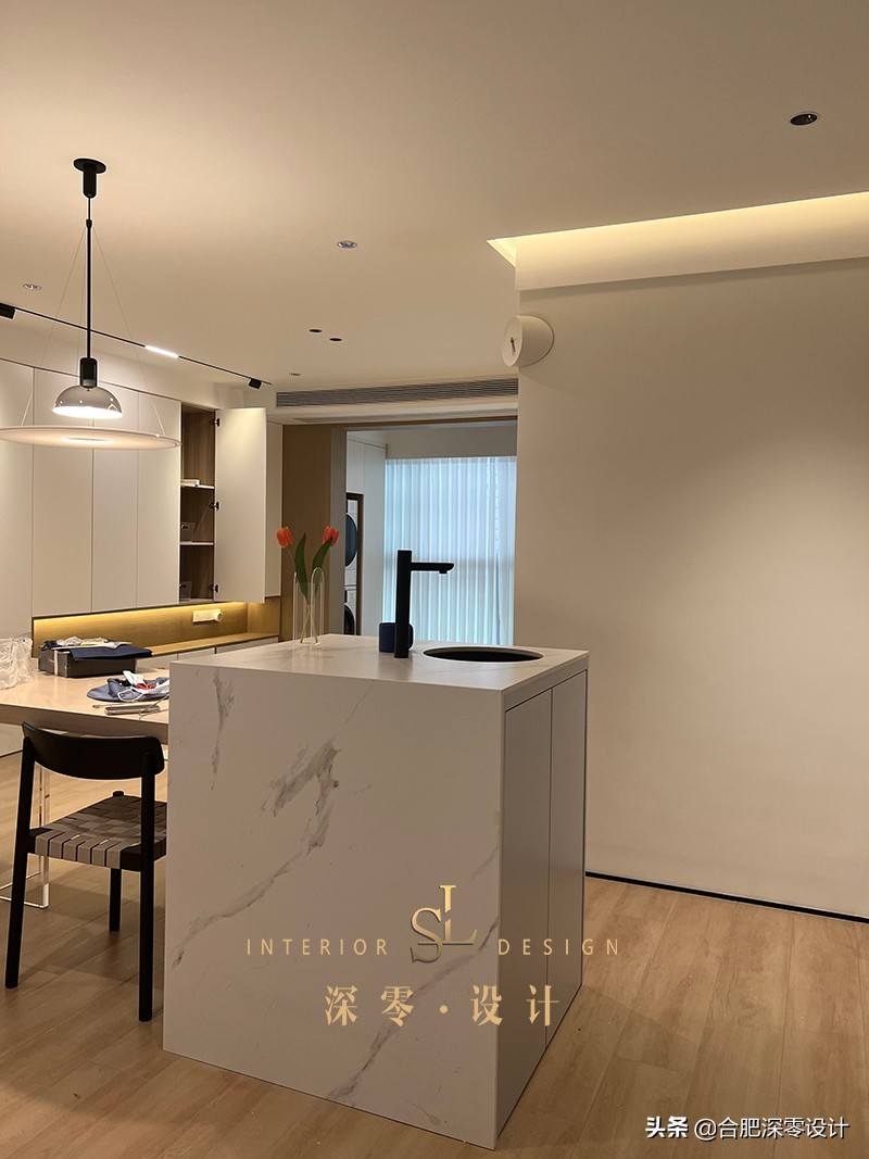 装前装后一对比，这钱花得一点都不心疼，全屋每处都在我要的点上