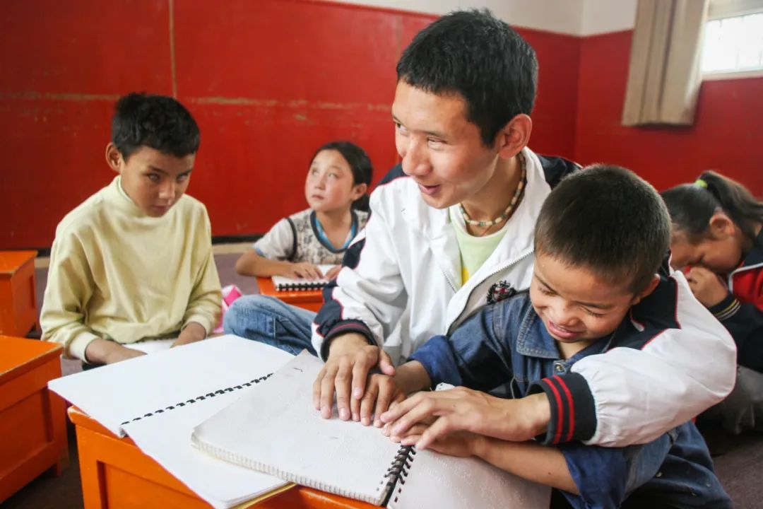 ​对话车刚：我要留下*藏西**变革的一切|财经影像·光刻系列之十四