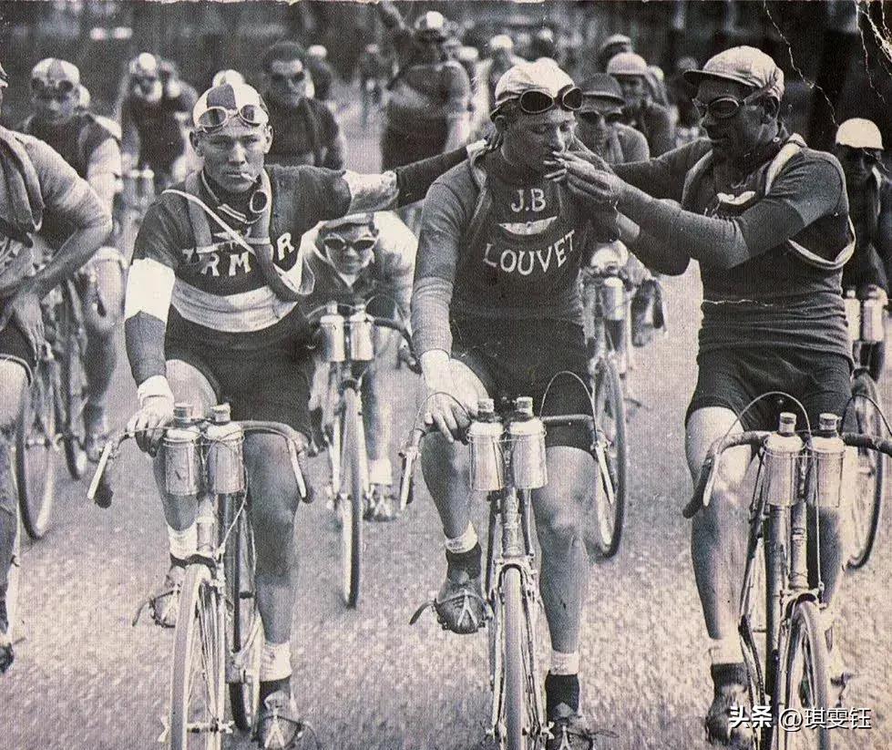 【晚清*楼青**秘影】*楼青**女丰乳肥臀，媚态撩人，风情尽显！