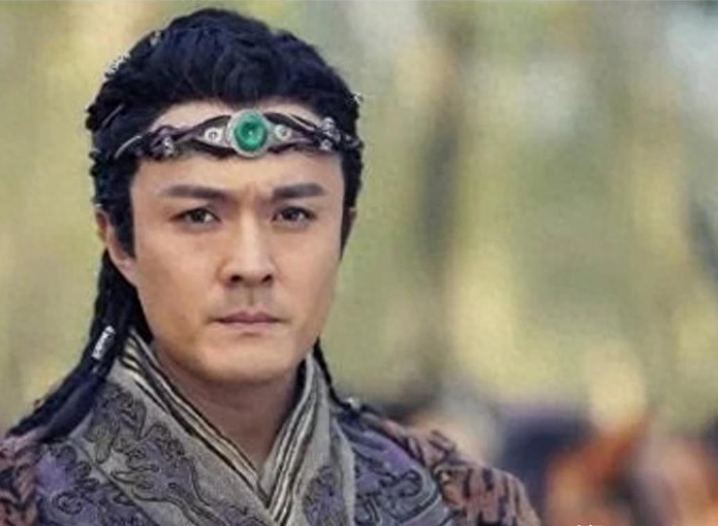 淫妃赞诗遭杀戮，尸骸踏之众人愁。