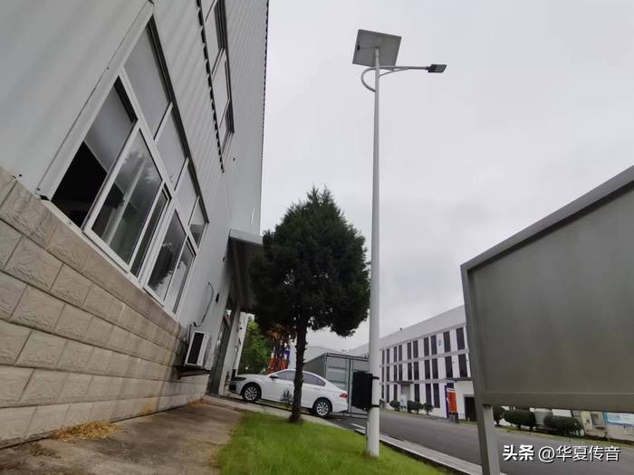 绿沃电池：在太阳能路灯领域的使用系统方案