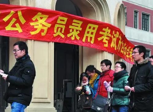 自考文凭和成考文凭哪个含金量高,本科小自考和大自考文凭的含金量