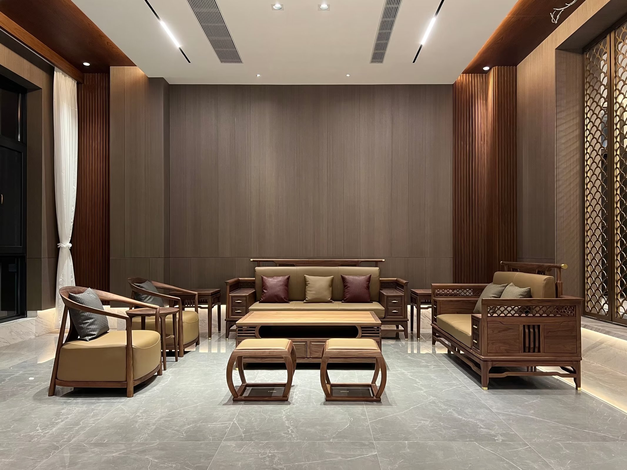 新中式黑胡桃木沙发改造翻新,迪美尔胡桃木新中式组合实木沙发