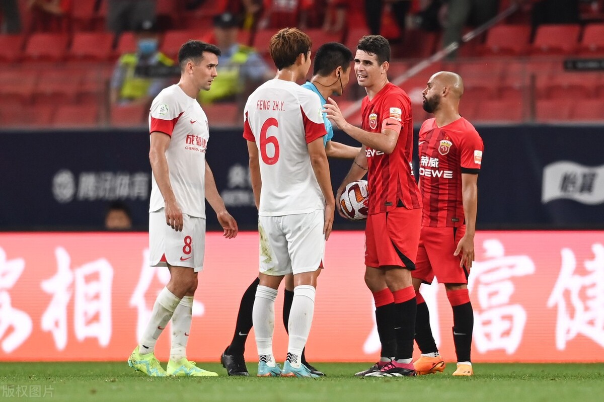 上港吴金贵最新消息,申花0-5上港吴金贵采访