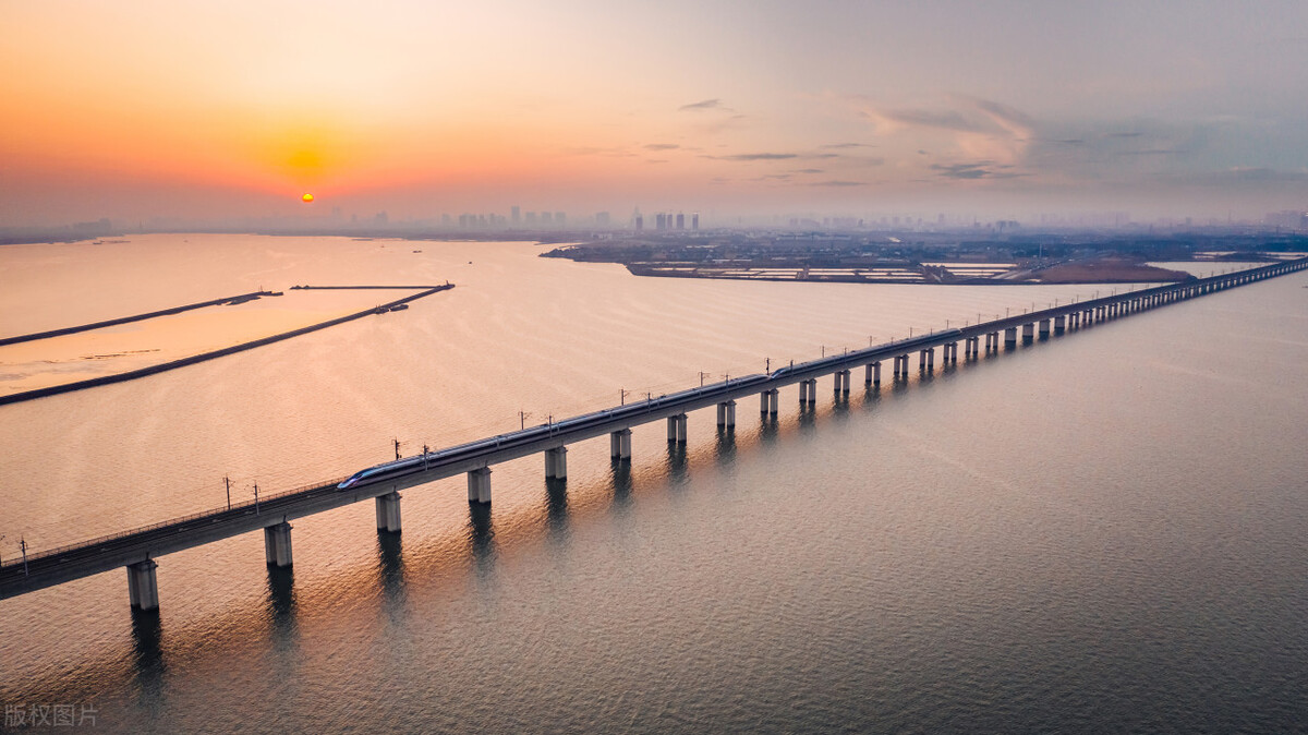 中国跨海跨江跨河桥梁世界第一,中国建的高难度桥梁