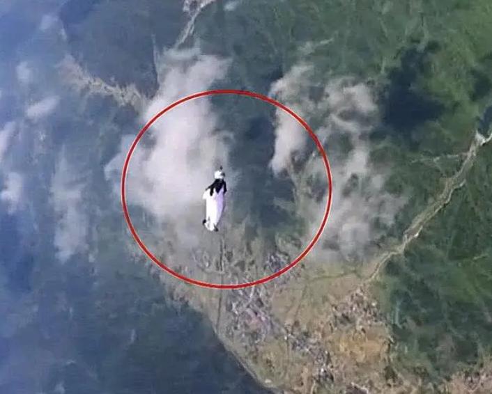 天门山翼装飞行女孩刘安全部视频,天门山翼装飞行女孩刘安照片曝光