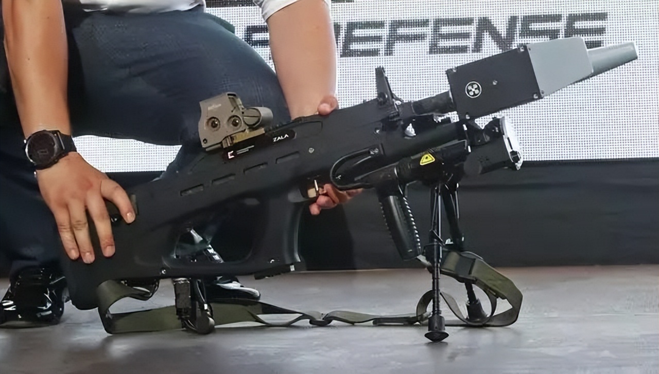 俄军电磁干扰无人机,俄乌战场无人机电磁炮