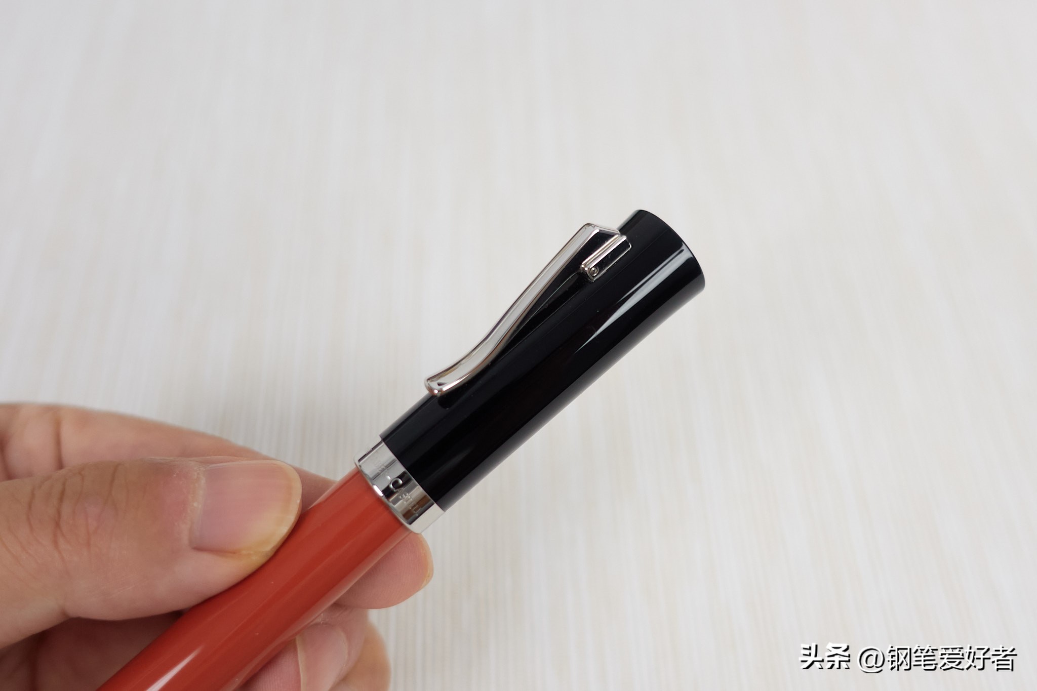 辉柏嘉直觉钢笔,辉柏嘉伯爵钢笔测评