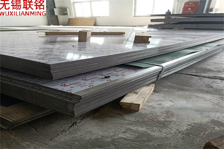 1mm201不锈钢板价格表,废201不锈钢价格多少钱一吨