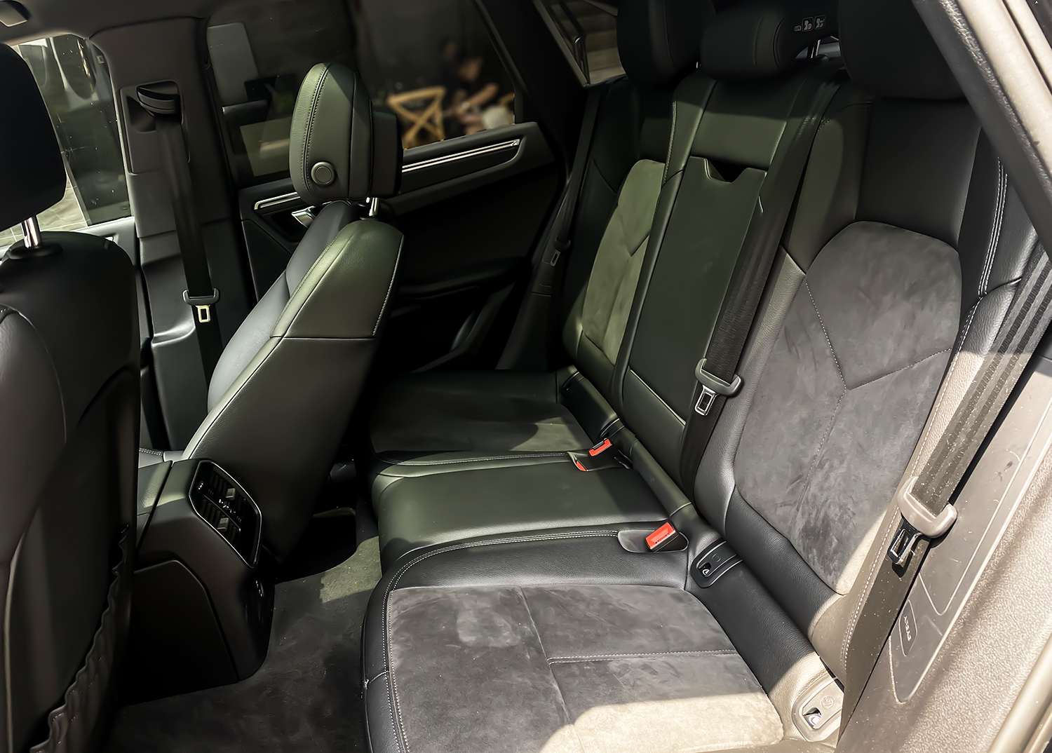 保时捷macan成都最低售价,上海保时捷macan租一天多少钱