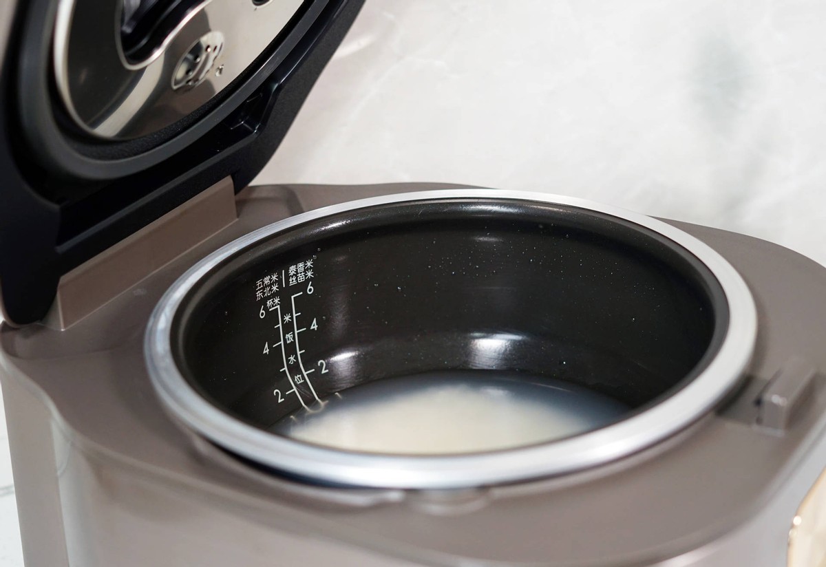 苏泊尔远红外ih本釜电饭煲价格,虎牌电饭煲和苏泊尔远红外哪个好