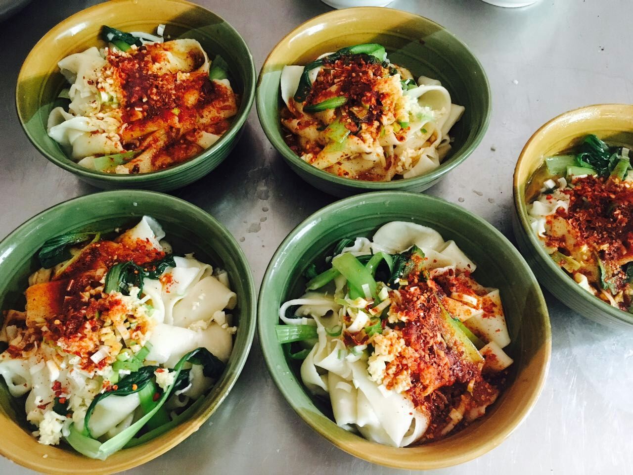 中国最具特色的十碗面：油泼面为什么代表西安？简单直接的西安人