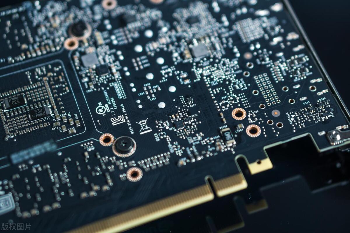 周线6连阴会反弹吗,缩量下跌调整