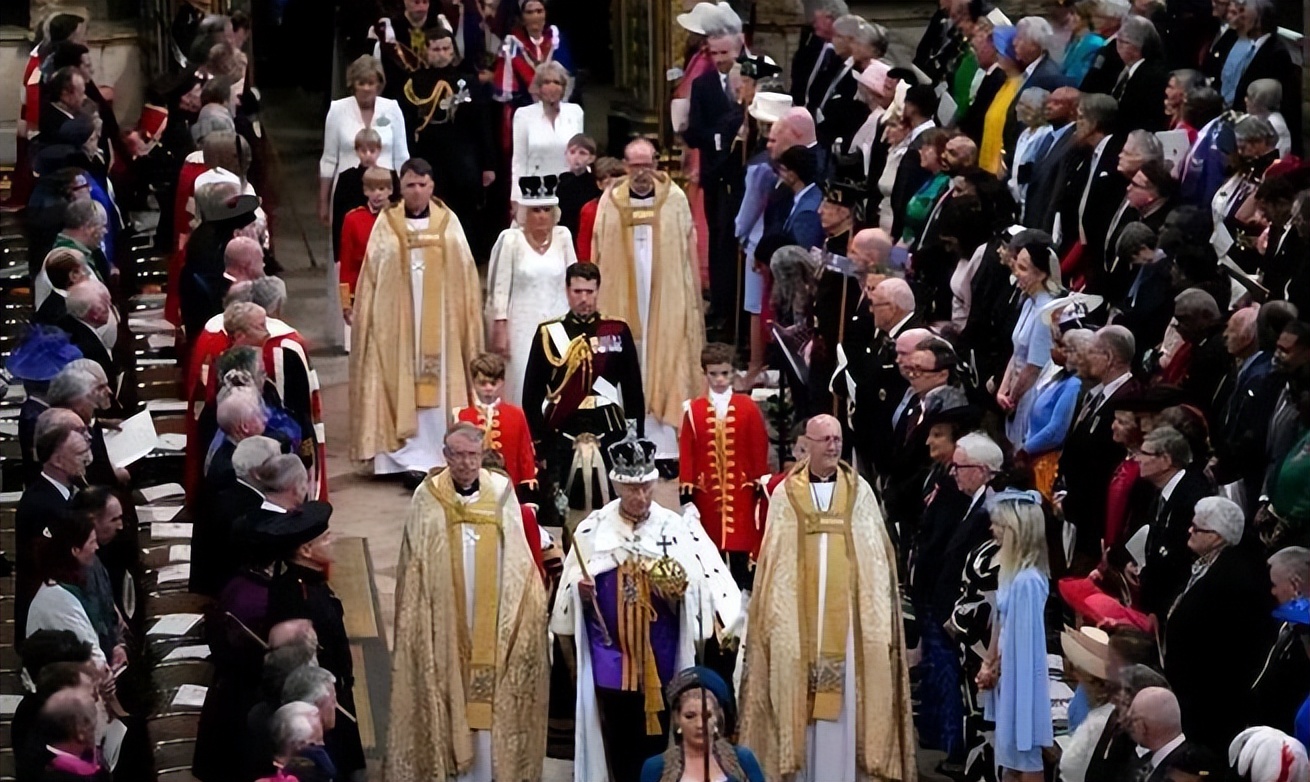 全球三大显赫家族,世界十大家族沙特王室