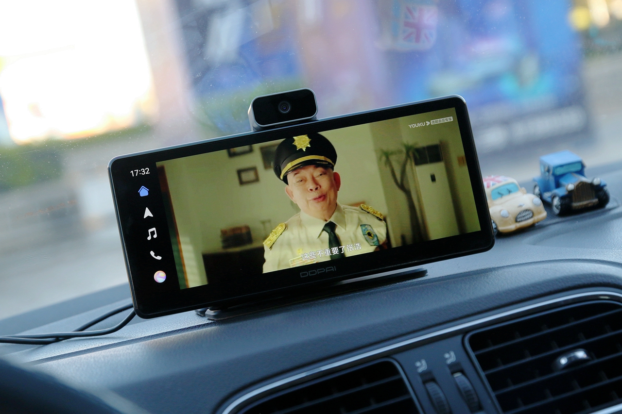 华为鸿蒙智联车载智慧屏评测,鸿蒙车载智慧屏s50要不要流量