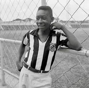 从贫民窟走出来的超级球星贝利,球王贝利的传奇人生