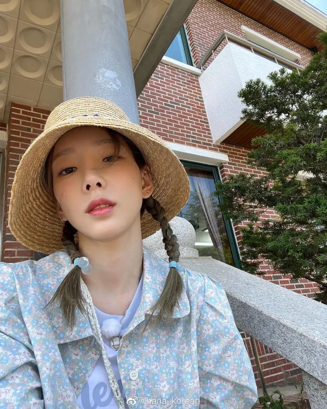 波浪卷发简单编发,人鱼微卷编发造型