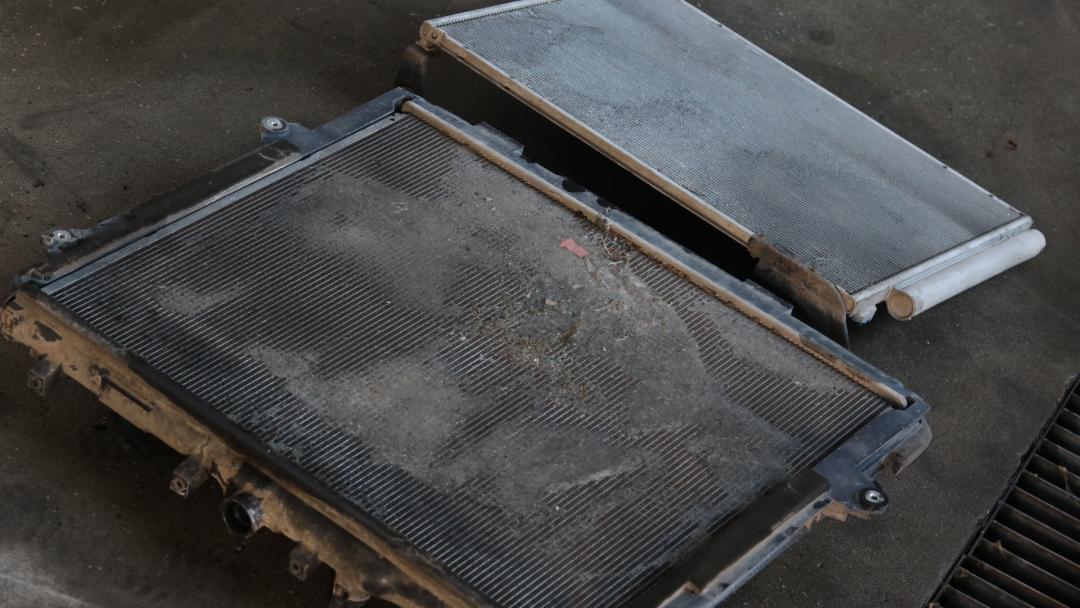 11年的丰田霸道翻新复活,破旧丰田翻新