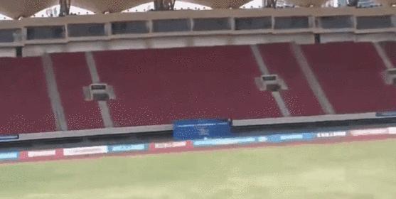 浙江追打足球裁判,浙江省运会球员追打裁判全过程