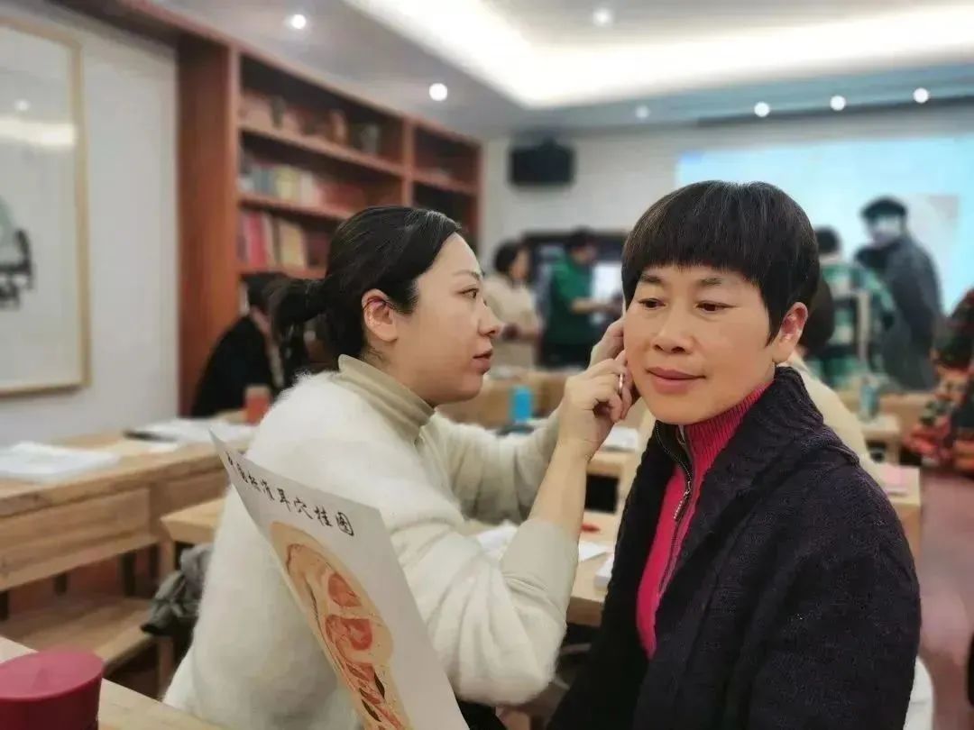 耳朵会说话|阳羡安仁坊耳穴疗法公益培训小记