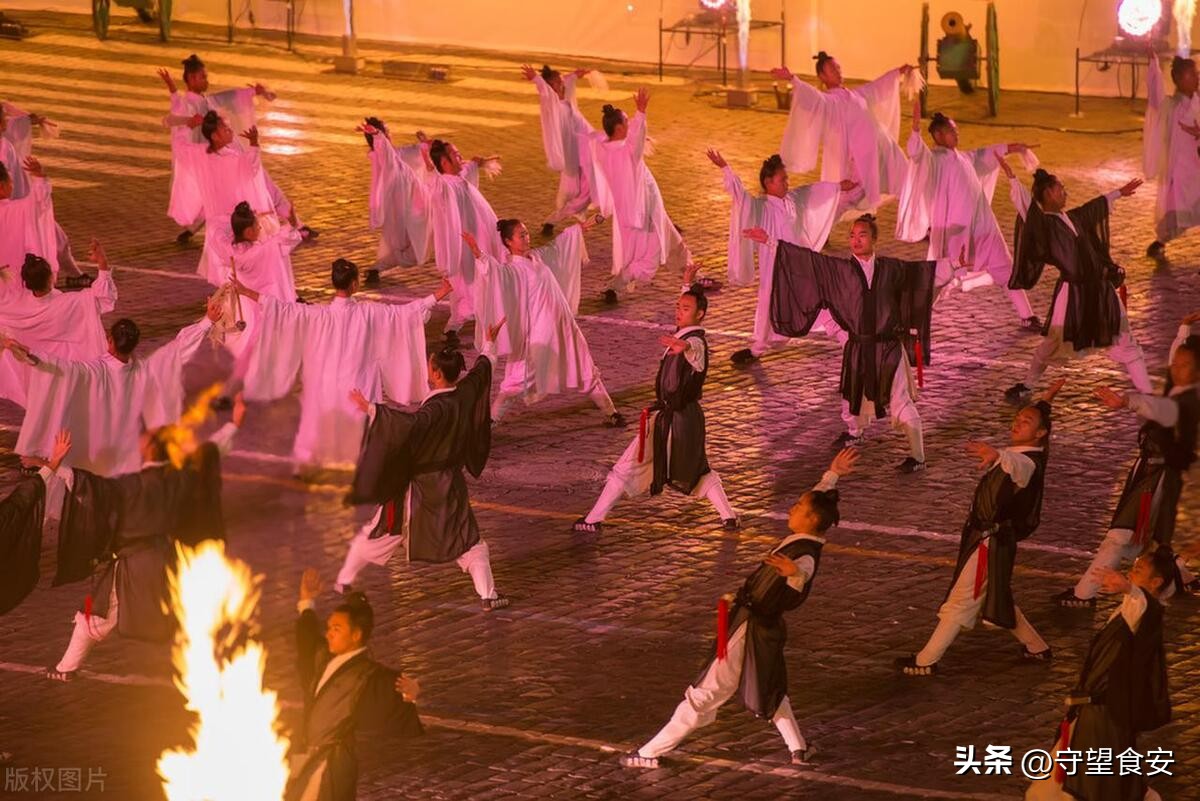 农历三月三习俗与传说,三月三是民间习俗还是民间风俗