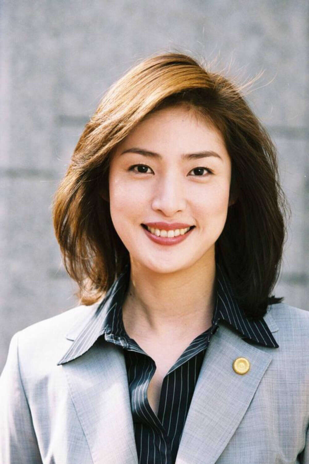 中庭偏长的人是不是显老,中庭长和中庭短哪个显老