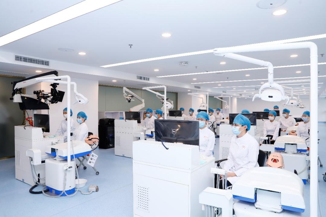 让口腔大病难病诊疗不出深圳｜这家年轻医院试运营2周年晒成绩单