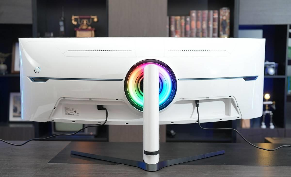 全面体验,三星玄龙骑士neog95nc