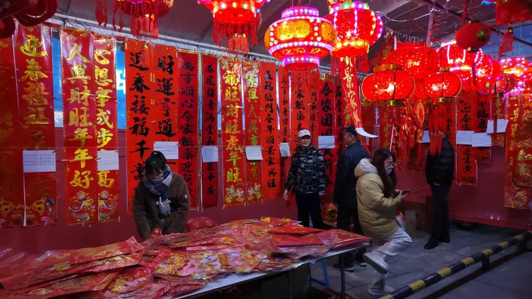 霞浦龙津社区春联,福建霞浦送春联活动