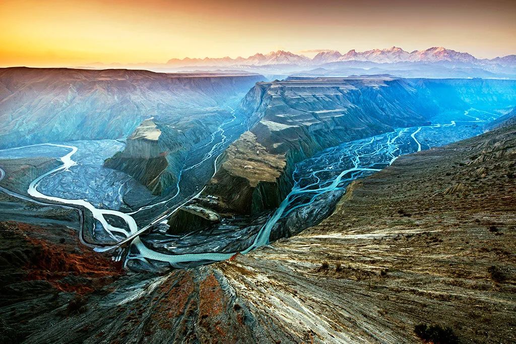 新疆沙湾县风貌,新疆沙湾标志