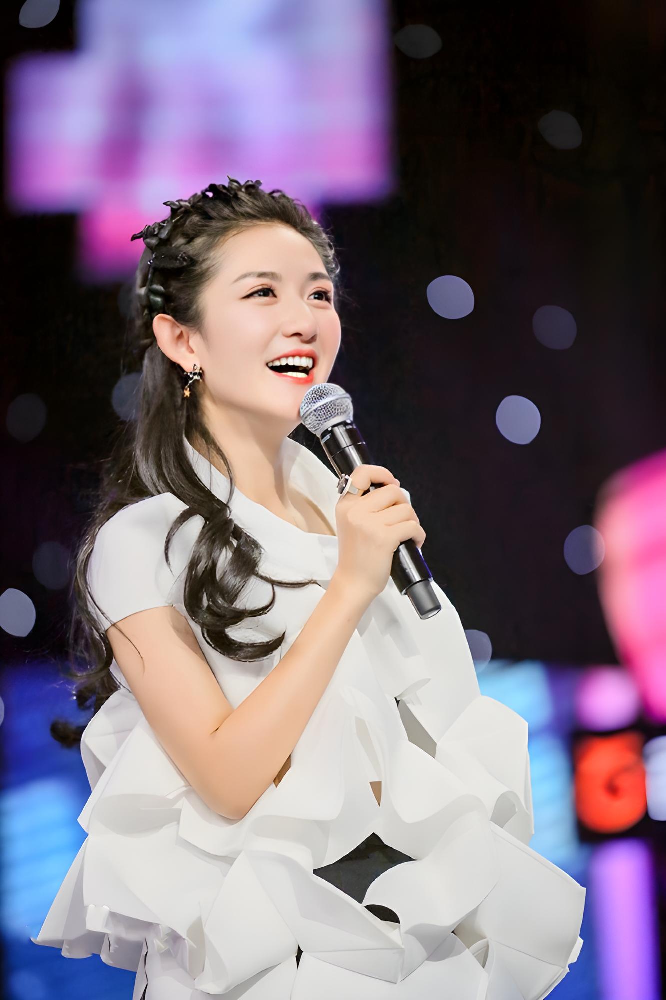 谢娜快乐大本营张杰,谢娜魔术秀