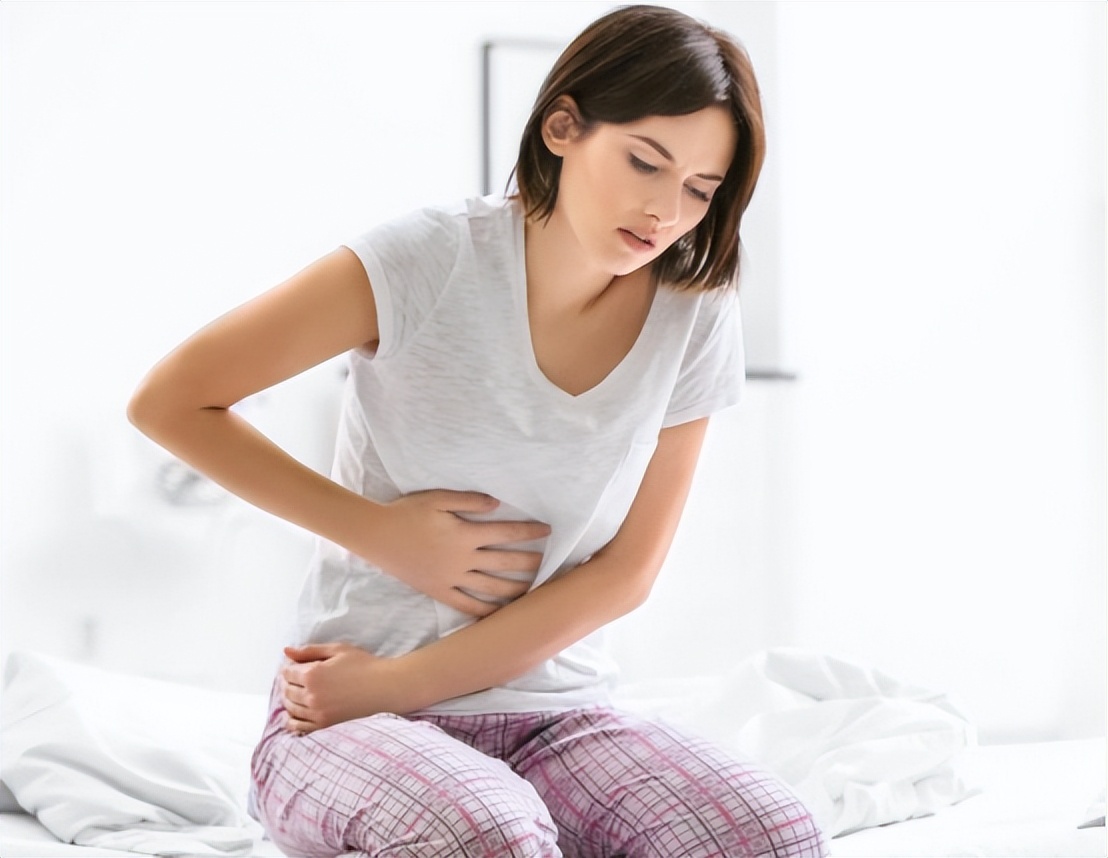 治疗尿路感染中医好还是西医好,尿路感染的原因和解决方案