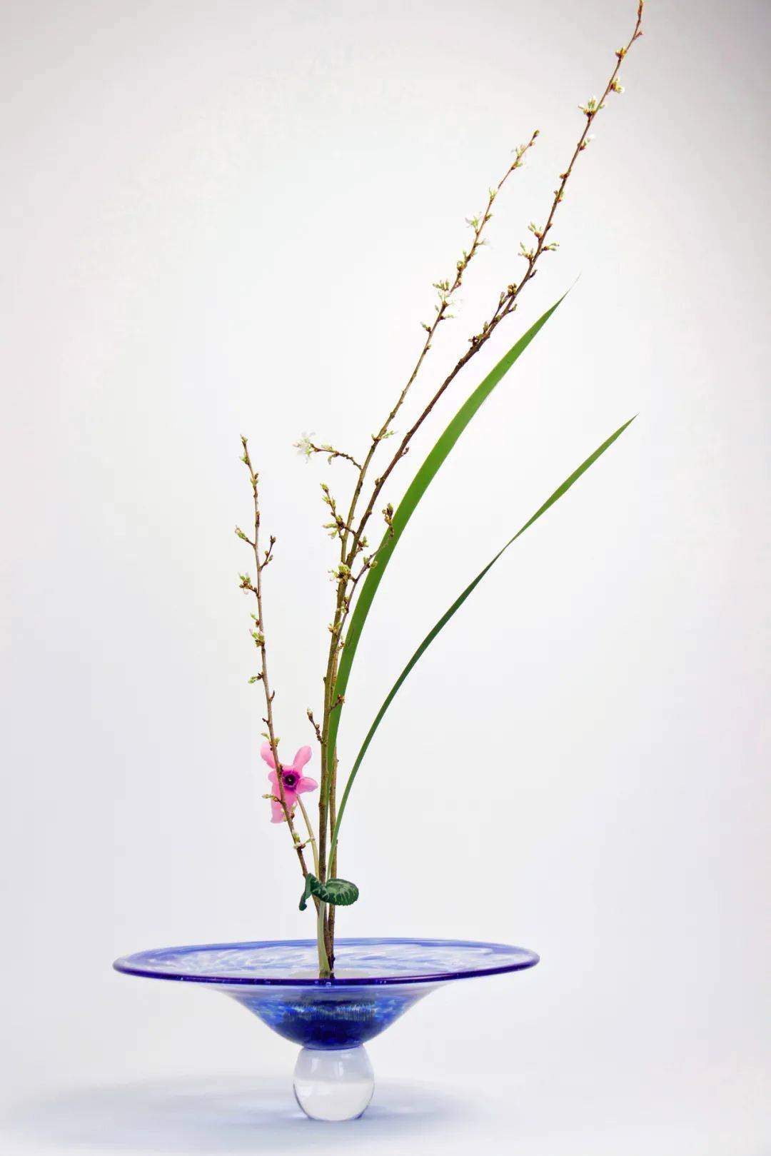 日式插花技法,日式插花的特色及技巧