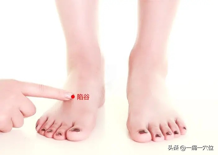 前额头痛的最佳解决办法,快速缓解前额头痛的偏方