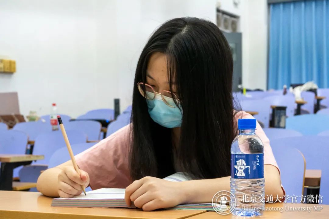 饮水思源的经典句子,饮水思源成语故事