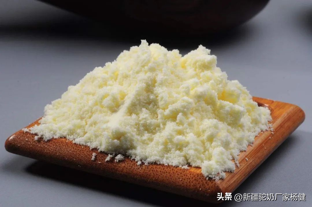 奶粉冲出来结块是什么原因,奶粉结块现象是怎么回事