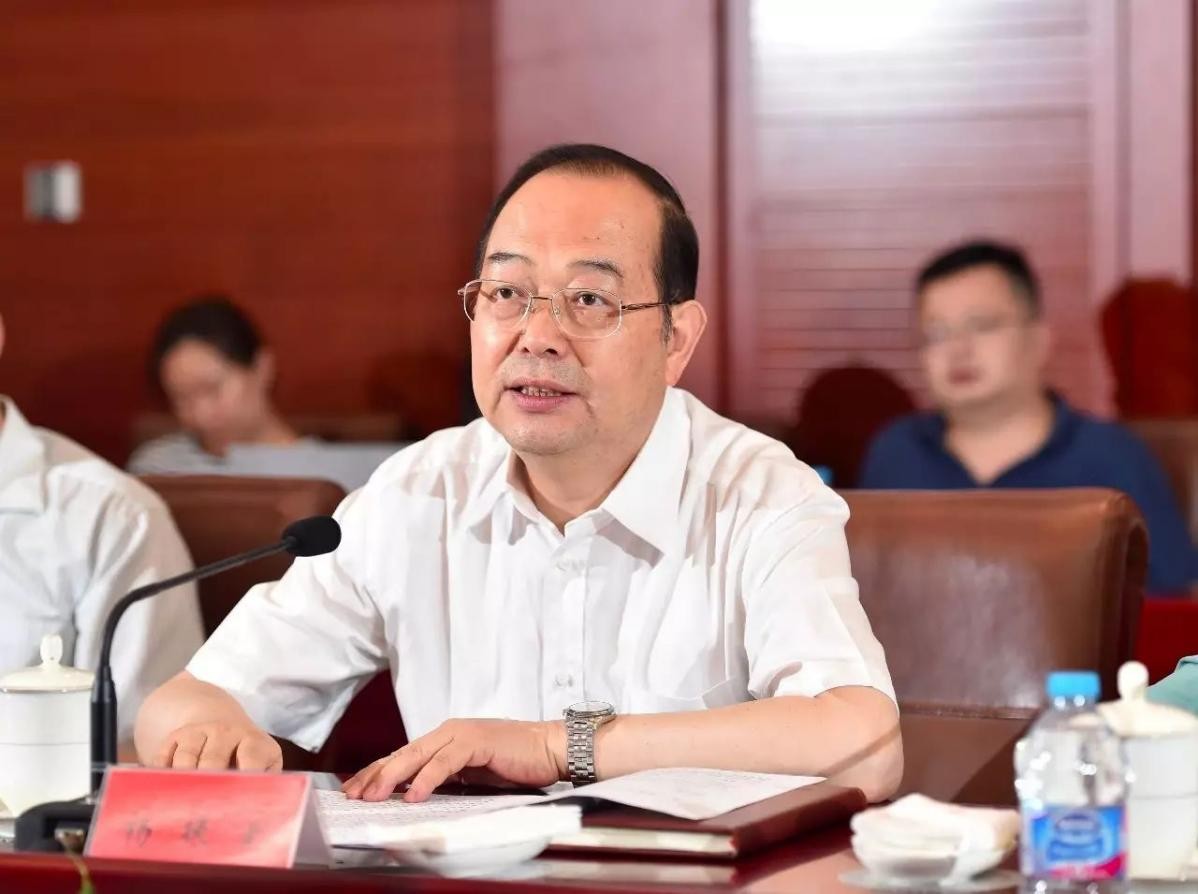 登上央视《焦点访谈》，获国务院表彰！这8位硬核记者，全来自南开大学！